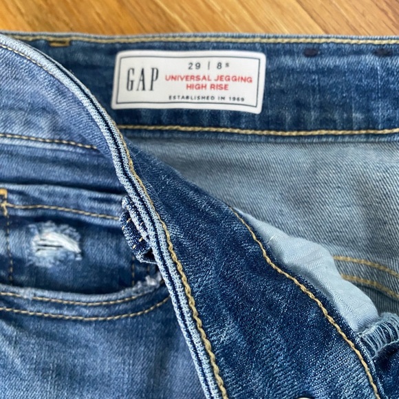 Gap High Rise Jeggings - Picture 2 of 3